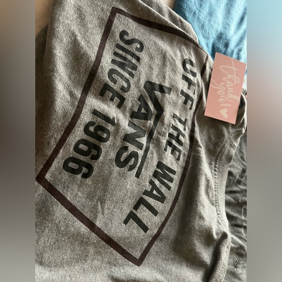 Vans off the wall short sleeve tee bundle - Picture 3 of 9